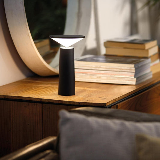 Adjustable LED Outdoor Table Lamp | Ridorn
