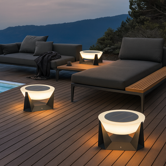 Contemporary Solar Outdoor Light with Adjustable Brightness | Ridorn
