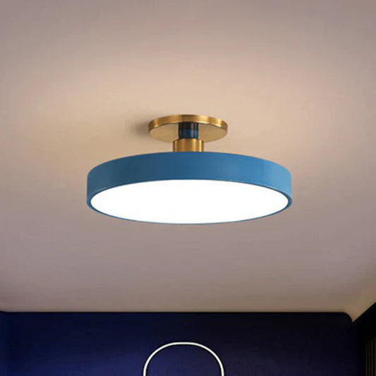 Nordic Round LED Ceiling Light for Modern Interiors | Ridorn