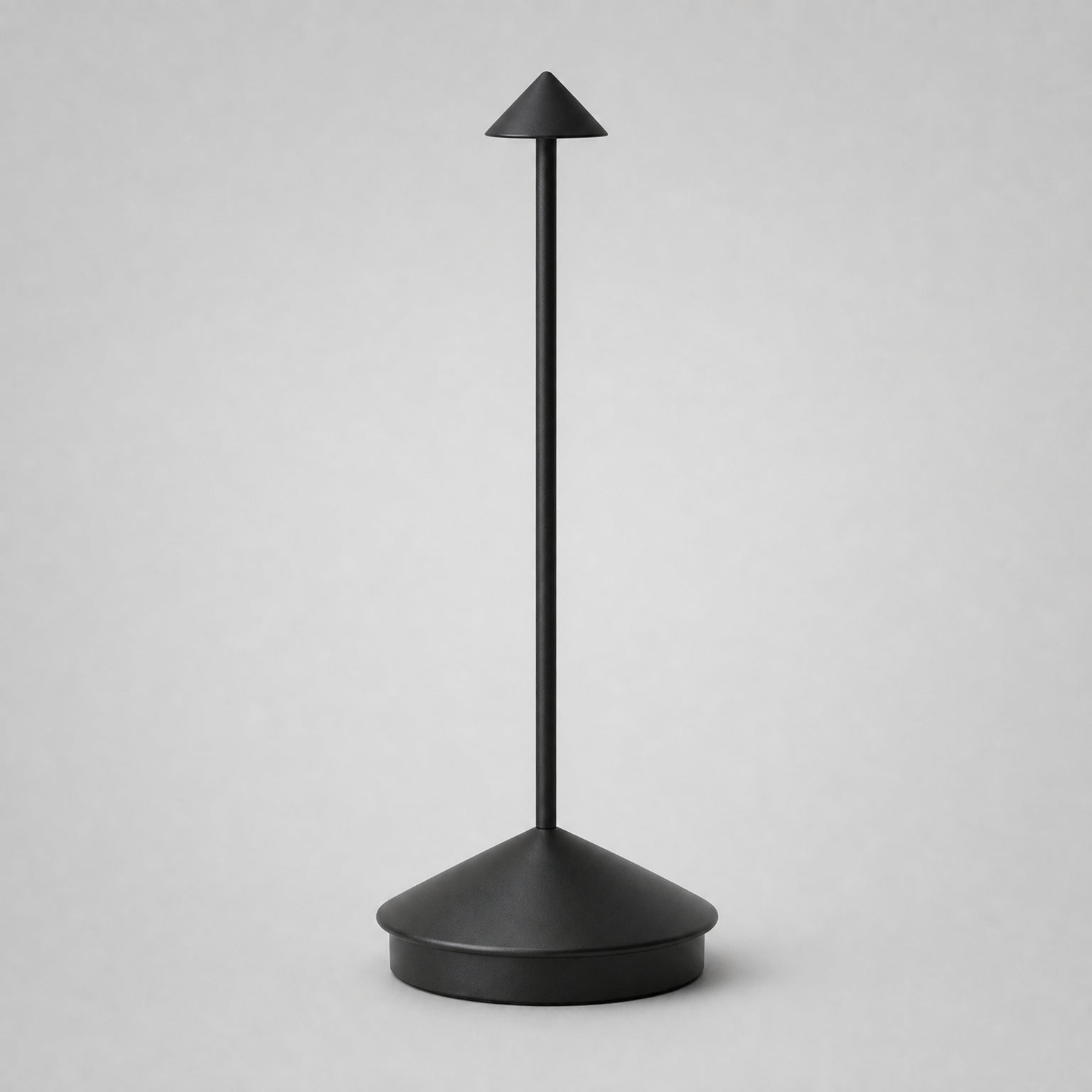 Rechargeable Touch Table Lamp, Cordless LED Desk Light for Dining, Bar & Bedside, black finish