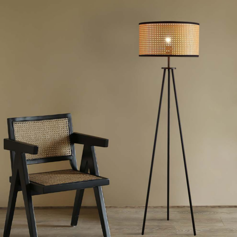 Boho Standing Floor Lamp | Sculptural Lighting with Curved Artistic Silhouette | Ridorn