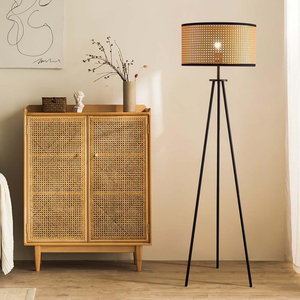 Boho Standing Floor Lamp | Sculptural Lighting with Curved Artistic Silhouette | Ridorn
