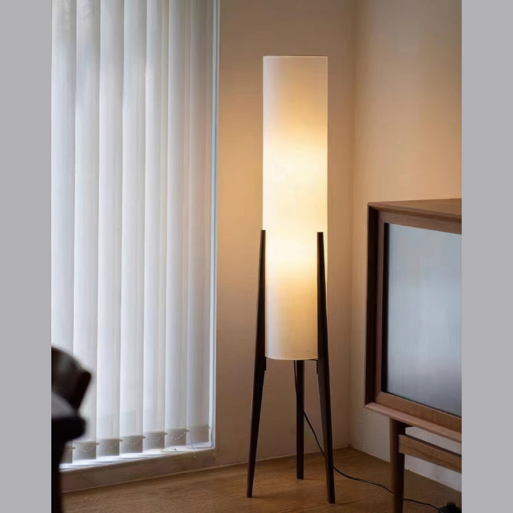 Sculptural Floor Lamp | Artistic Standing Light for Modern Living Spaces | Ridorn