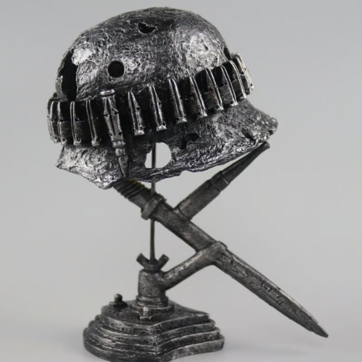 Vintage Helmet LED Table Lamp | Ridorn