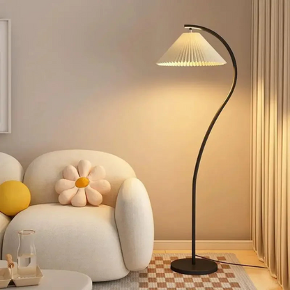 Modern LED Floor Lamp | Minimal Standing Light with Soft Illumination | Ridorn