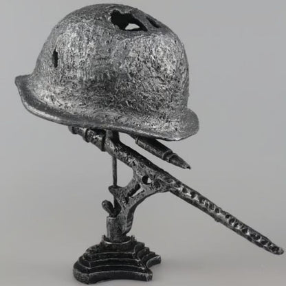 Vintage Helmet LED Table Lamp | Ridorn