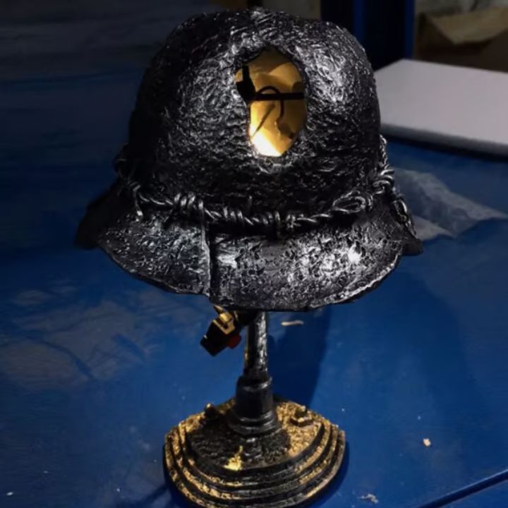Vintage Helmet LED Table Lamp | Ridorn