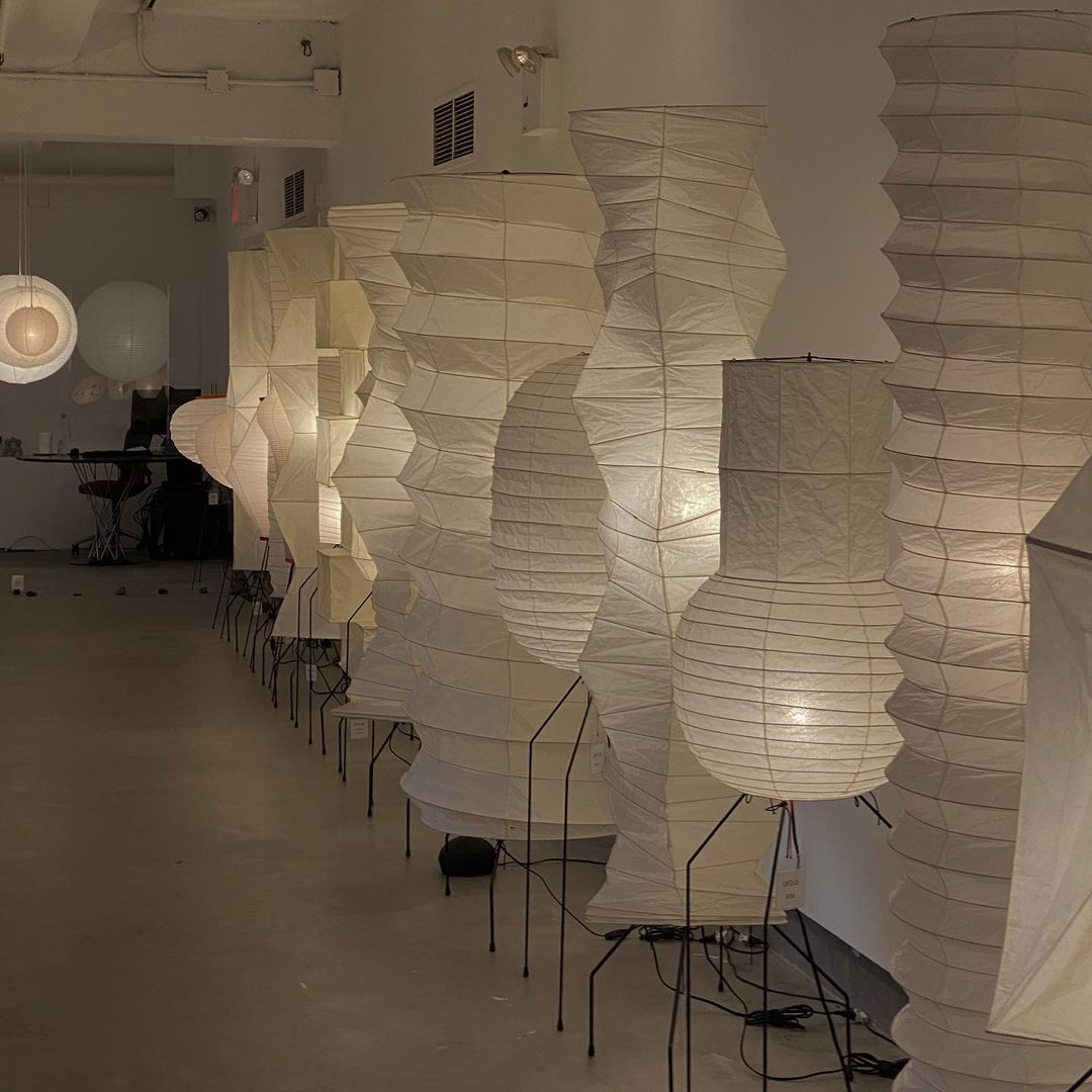 Floor Lamp | Tripod Lighting Fixture with Paper Shade | Ridorn