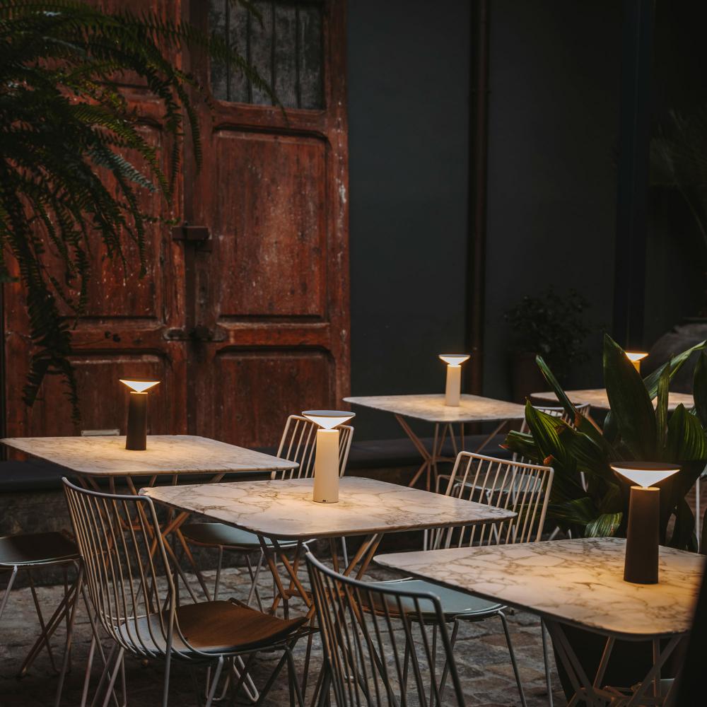 Adjustable LED Outdoor Table Lamp | Ridorn-Table Lamp-Ridorn