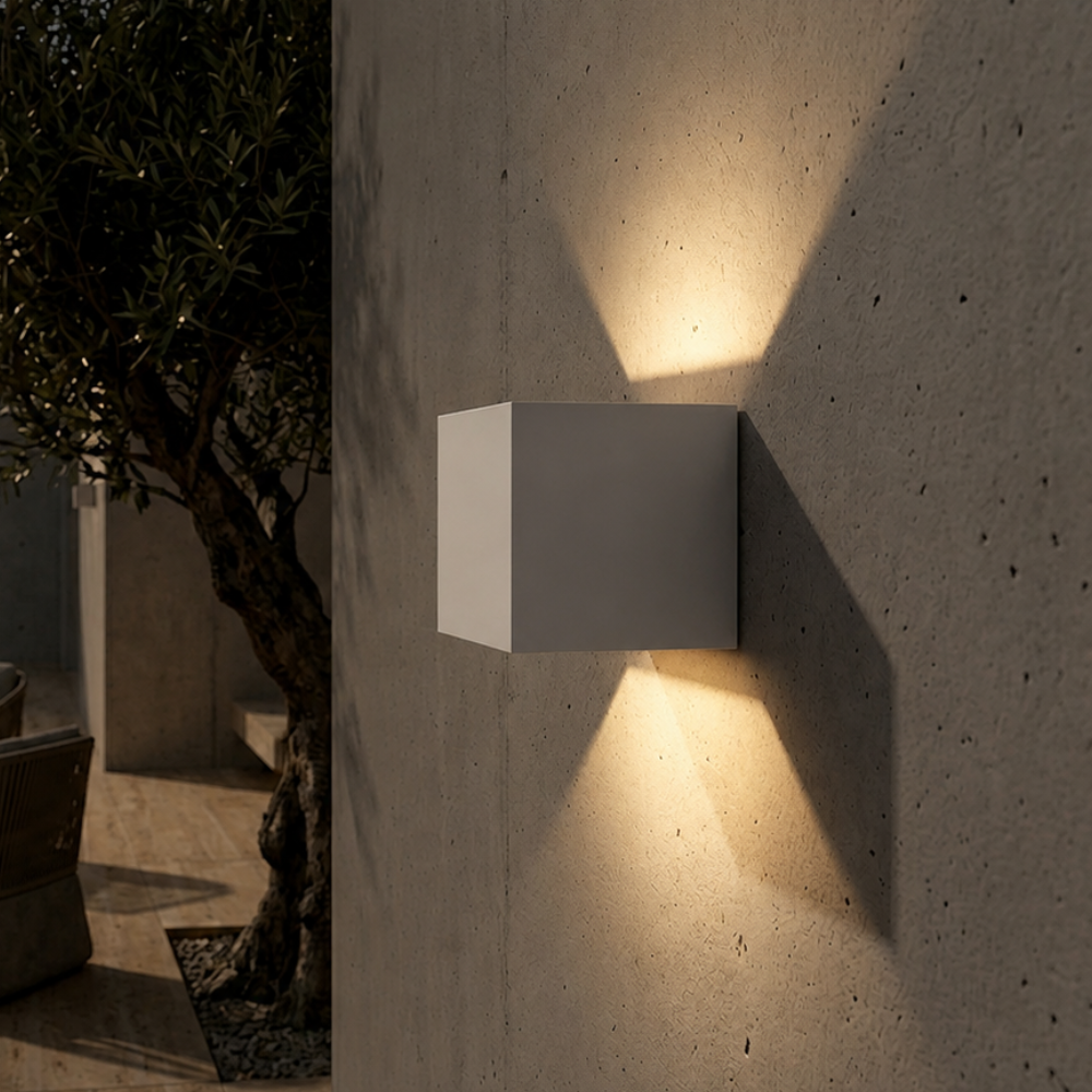 Adjustable Waterproof LED Wall Light Sconce for Outdoor Use | Ridorn