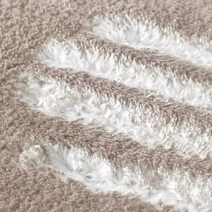 Arvella | Modern Plush Irregular Area Rug for Cozy Spaces | Ridorn