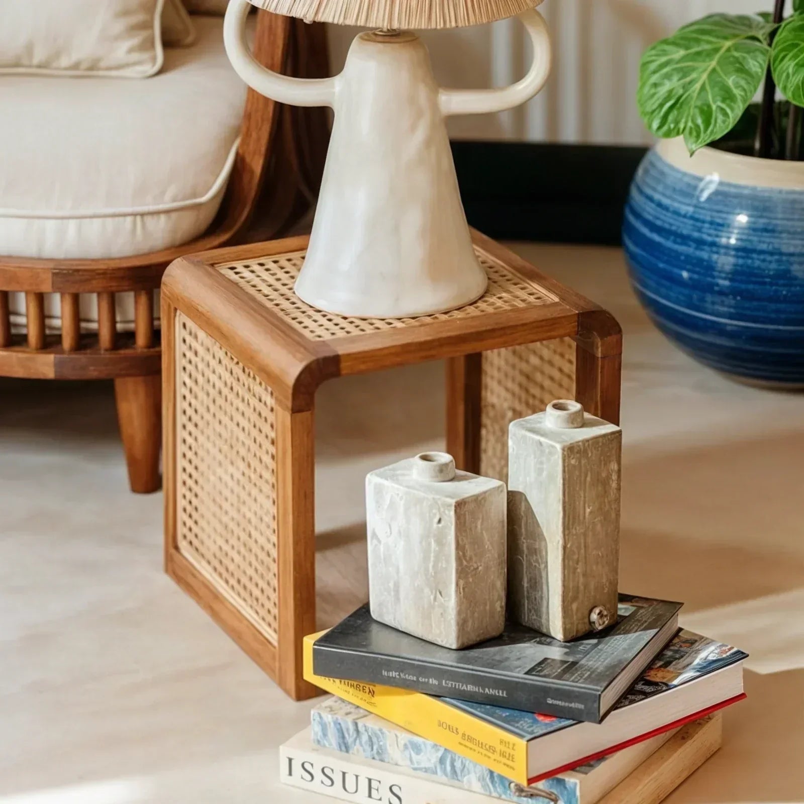 Aurana Table-Side Table-Ridorn