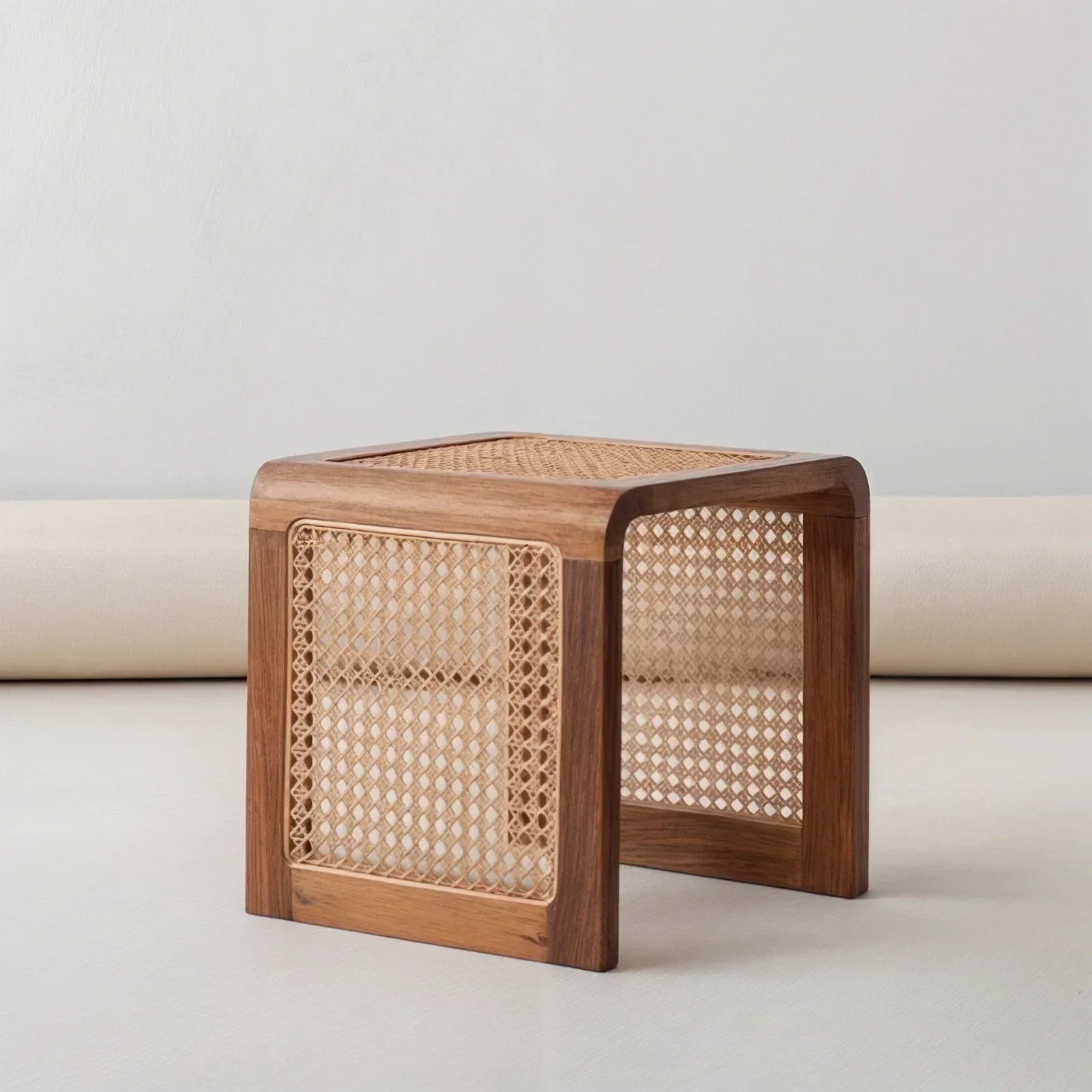 Aurana Table-Side Table-Ridorn