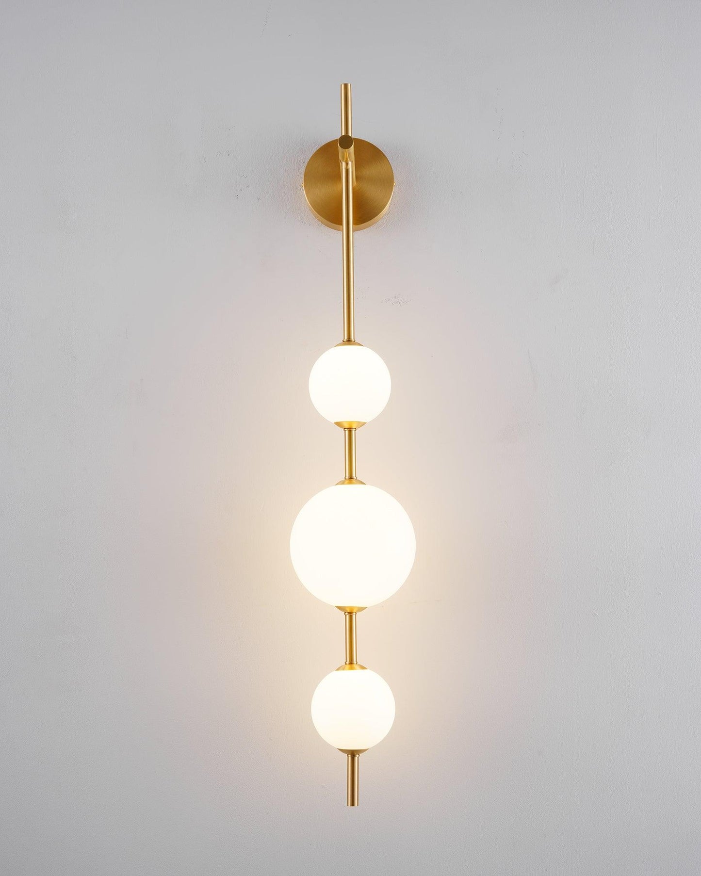 Modern Wall Light | Vertical Glass Globe | Ridorn