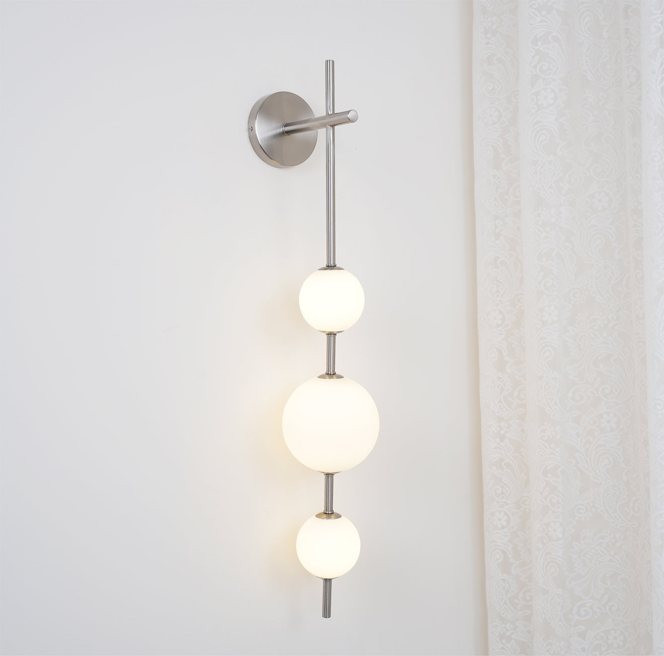 Modern Wall Light | Vertical Glass Globe | Ridorn