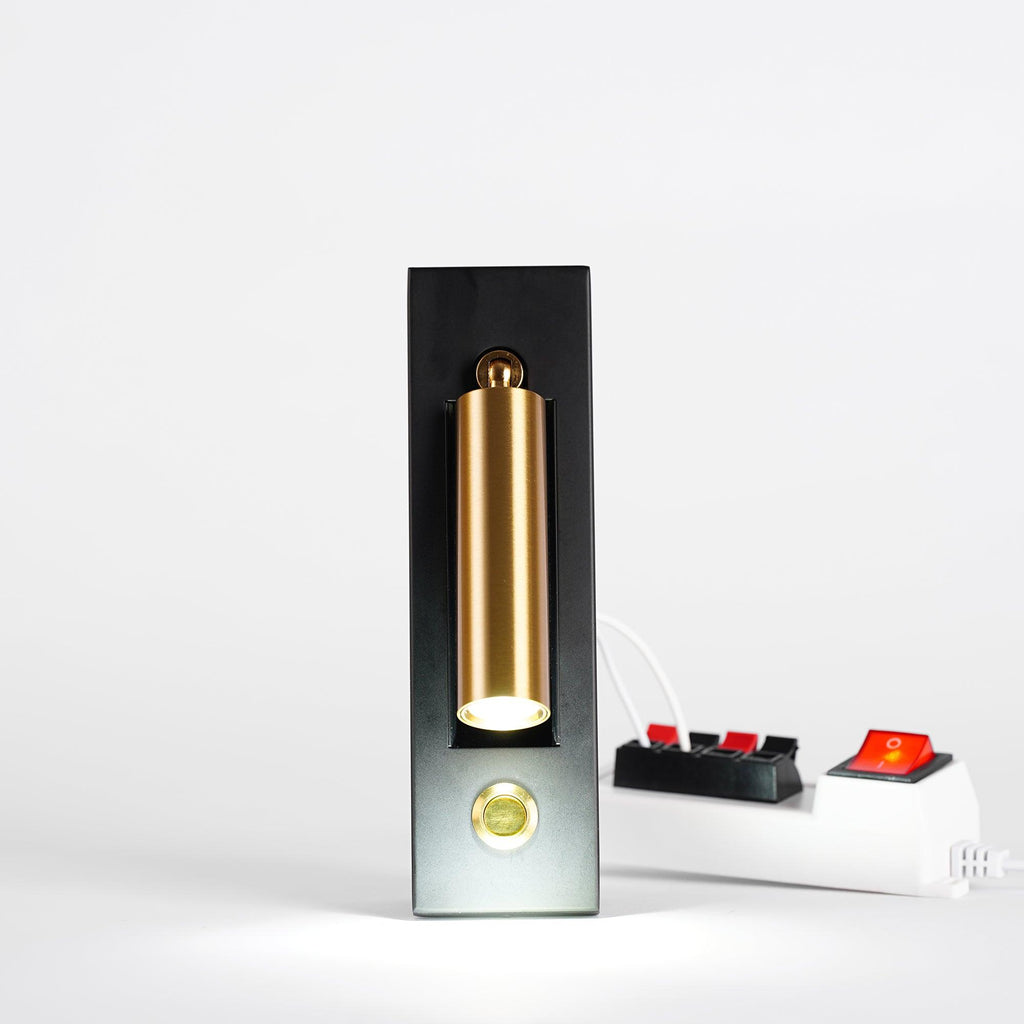 Wall Light | Modern Adjustable LED Lamp | Ridorn