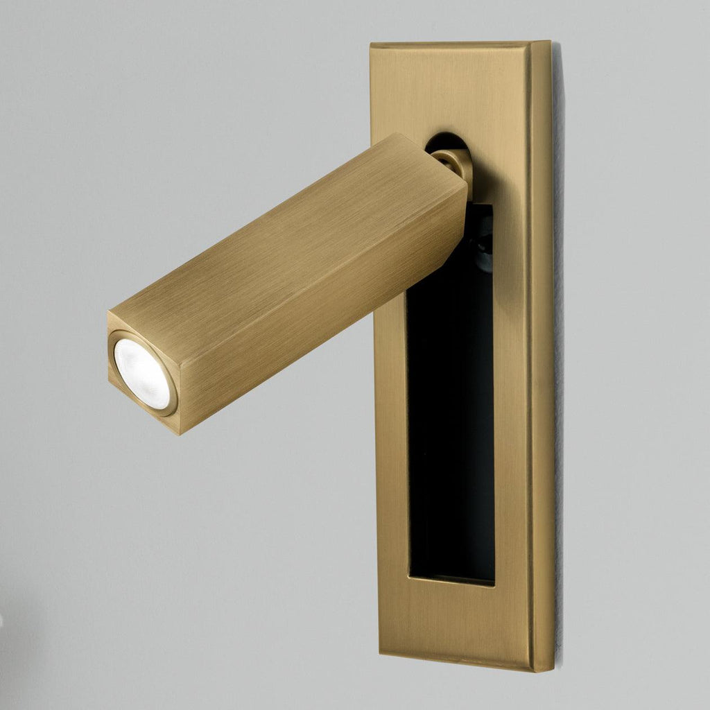 Wall Light | Modern Adjustable LED Lamp | Ridorn