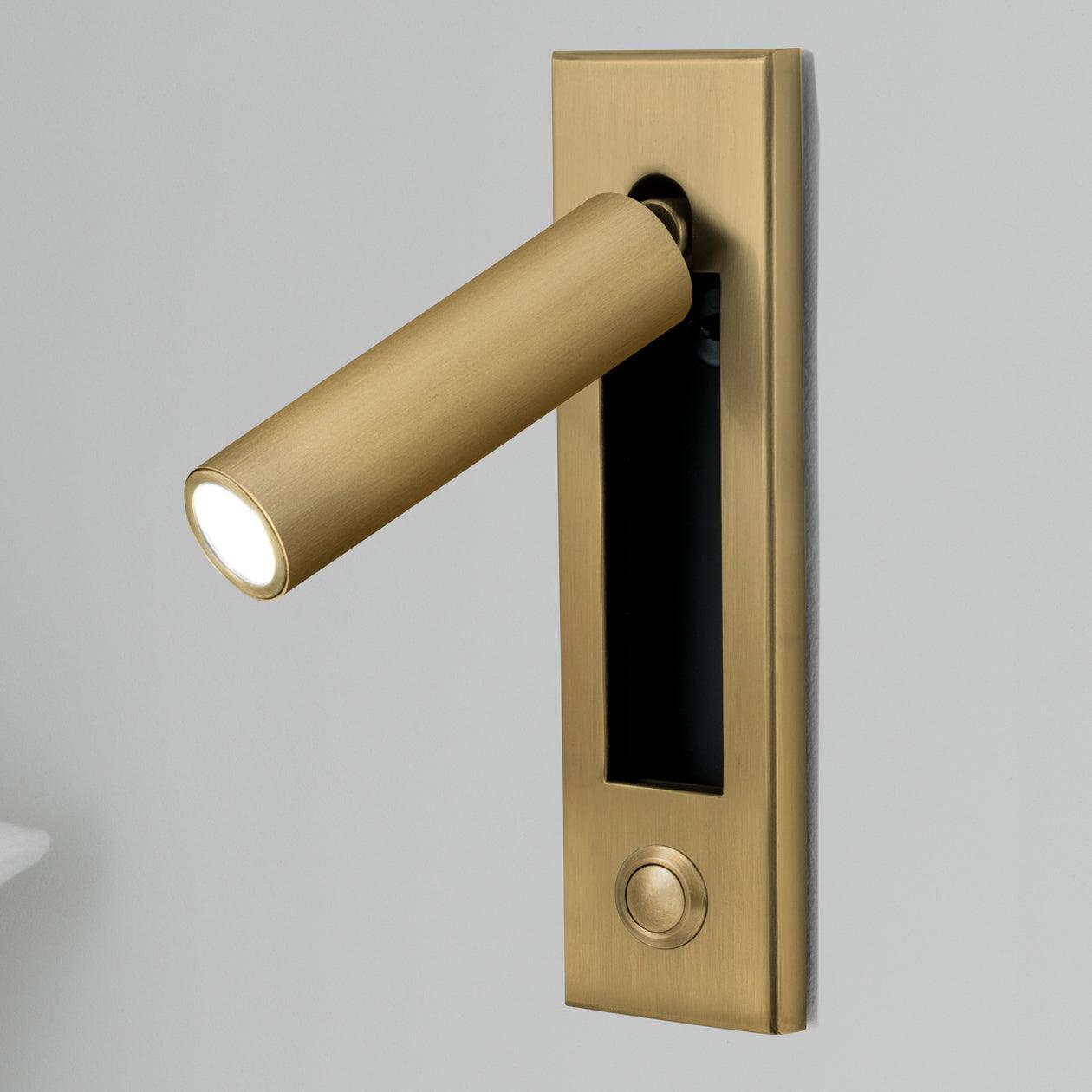 Wall Light | Modern Adjustable LED Lamp | Ridorn