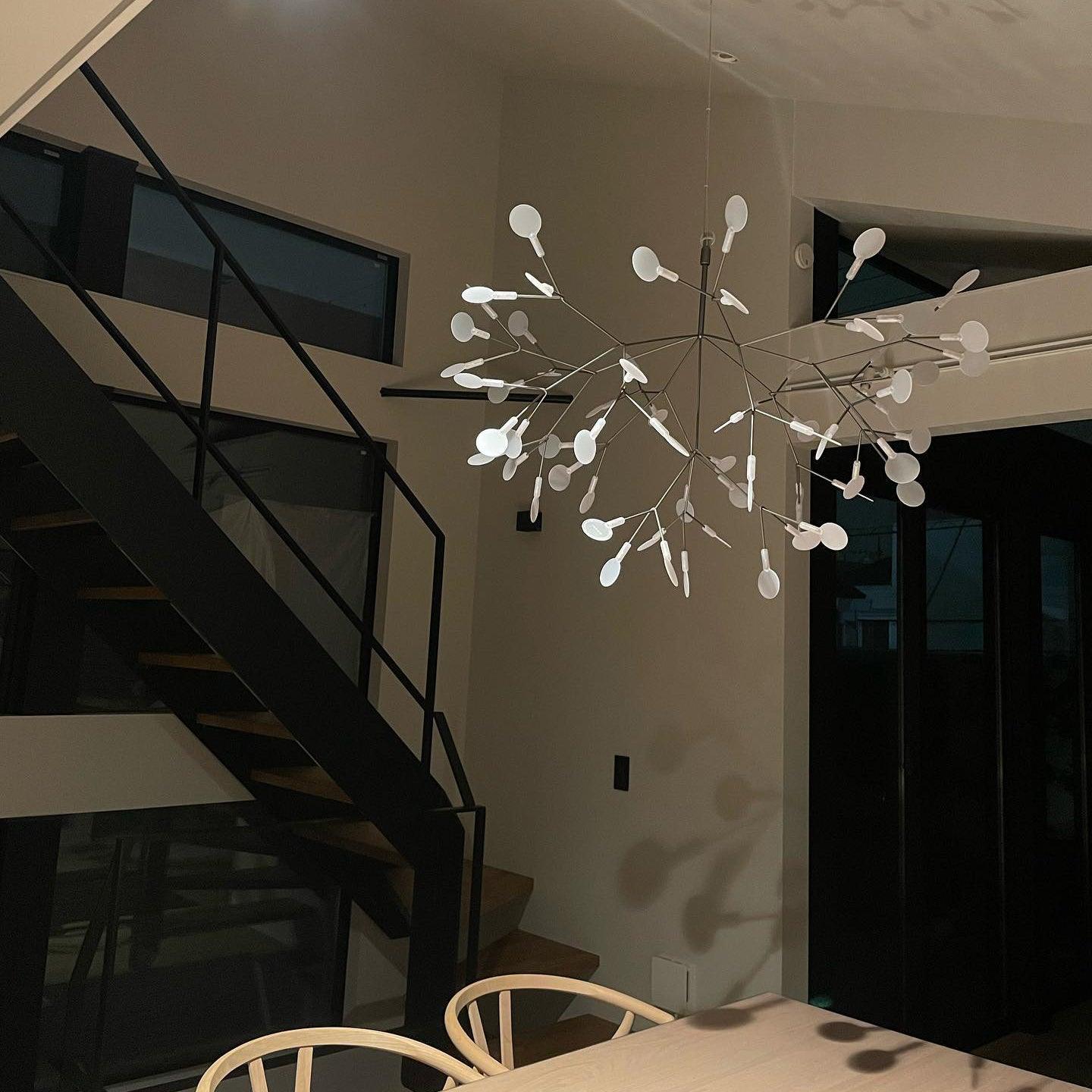Branch-Inspired Chandelier | Multi-Head Ceiling Light | Ridorn