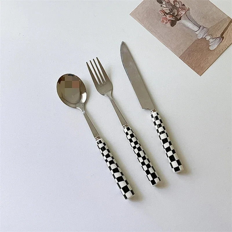 Claron Dessert Cutlery Set-Flatware Sets-Ridorn