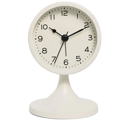 Classic Vintage Alarm Clock | Elegant Silent Quartz | Ridorn