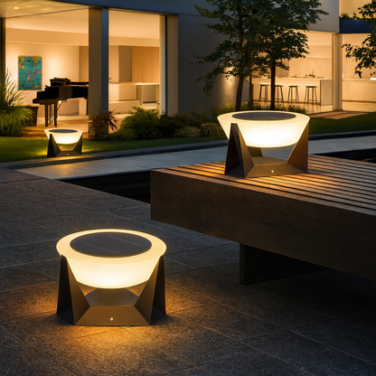 Contemporary solar outdoor light adjustable brightness front view