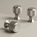 Elisse Diamond-cut Knurled Knobs-handles and knobs-Ridorn