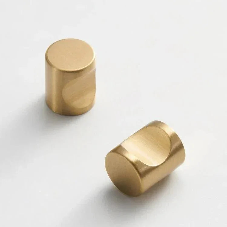 Freyaetta Quinnridge Elowencove Knobs-handles and knobs-Ridorn