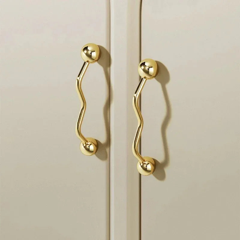 Havano Cabinet Handle-handles and knobs-Ridorn