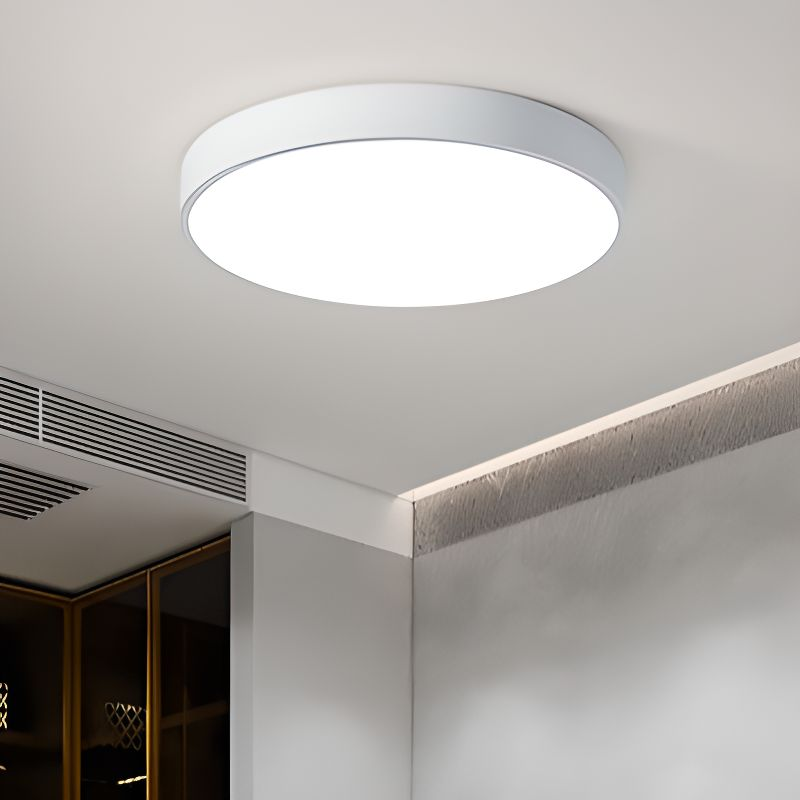 Sleek Circular LED Ceiling Light for Modern Living Spaces | Ridorn