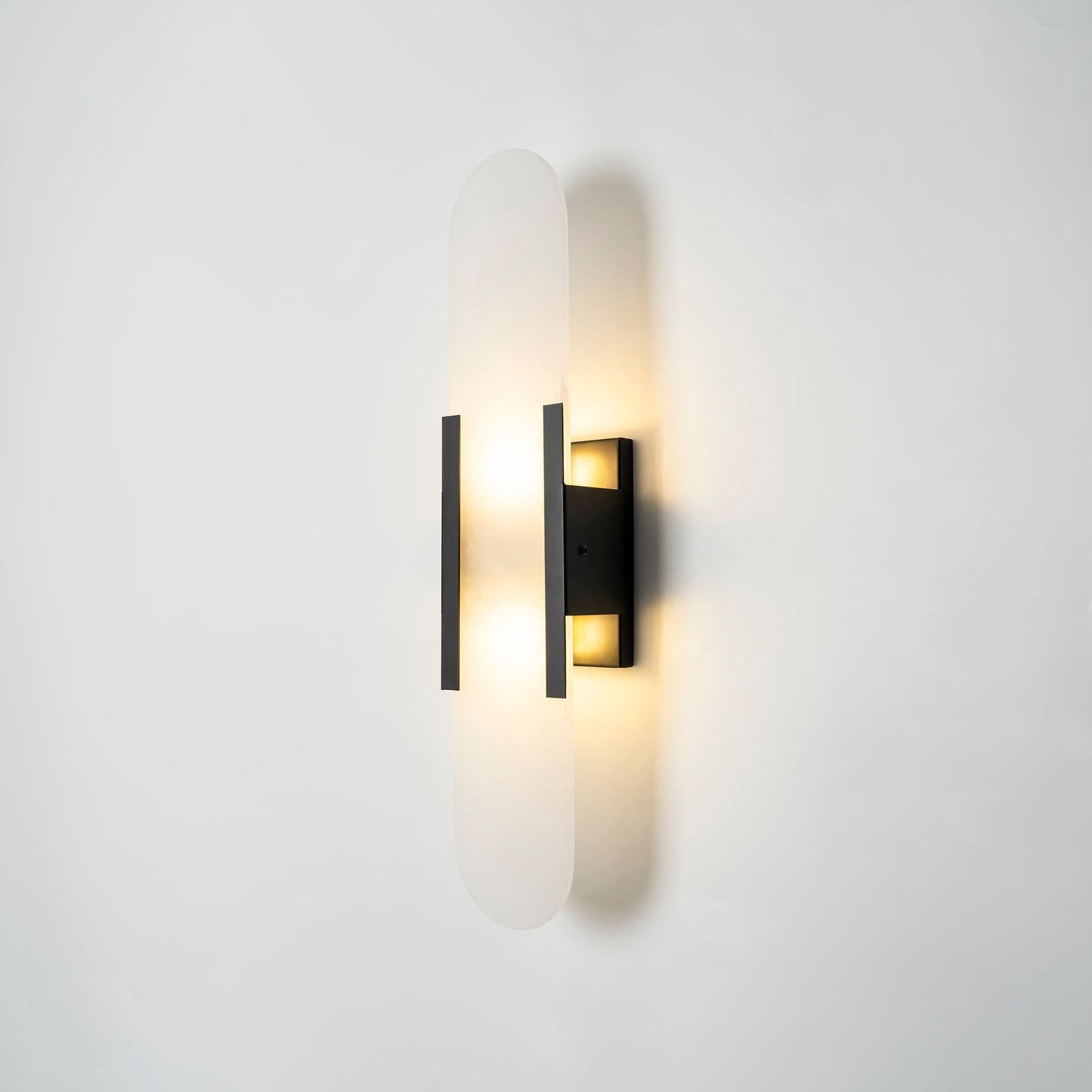 Living Room Wall Light | Elongated Alabaster Design | Ridorn