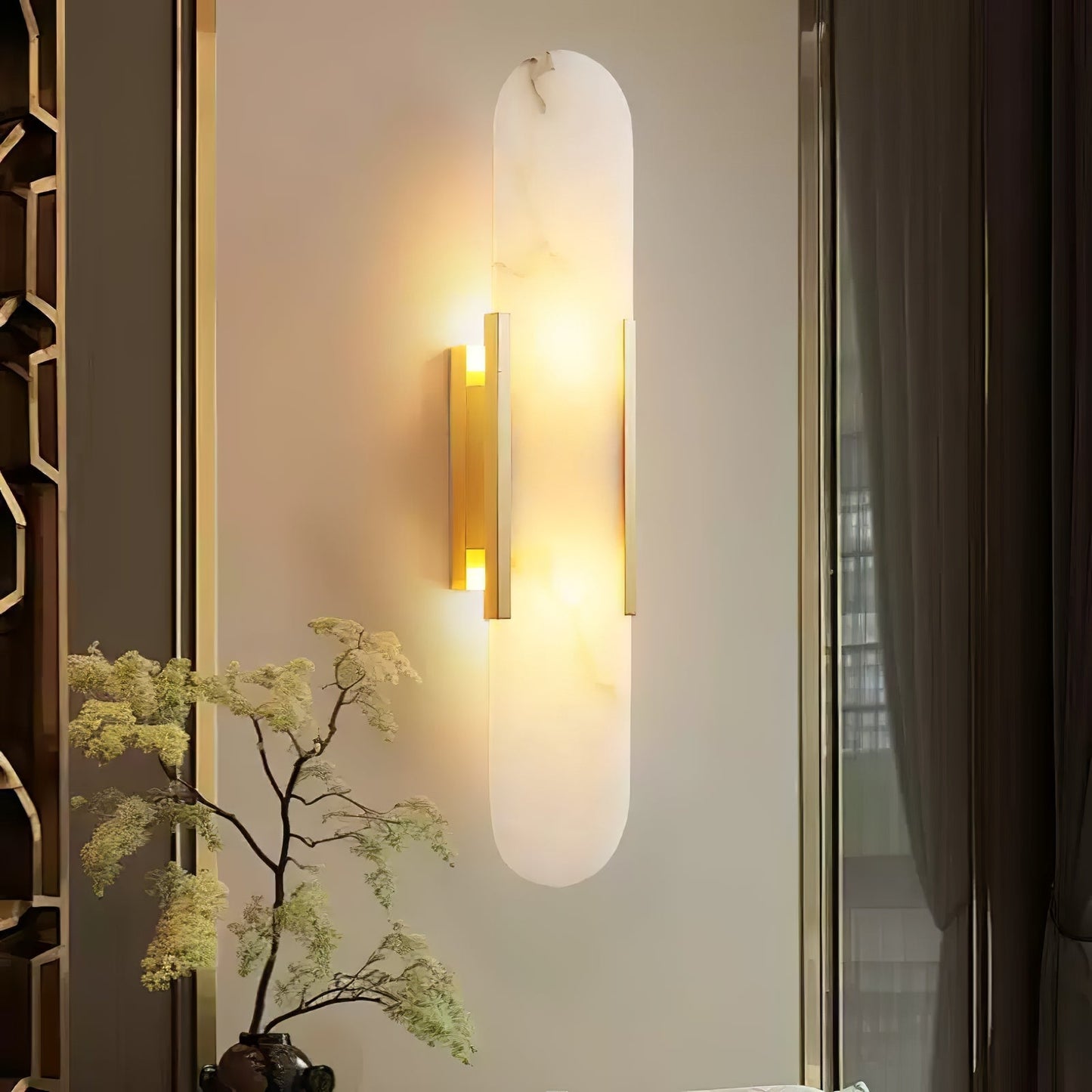 Living Room Wall Light | Elongated Alabaster Design | Ridorn
