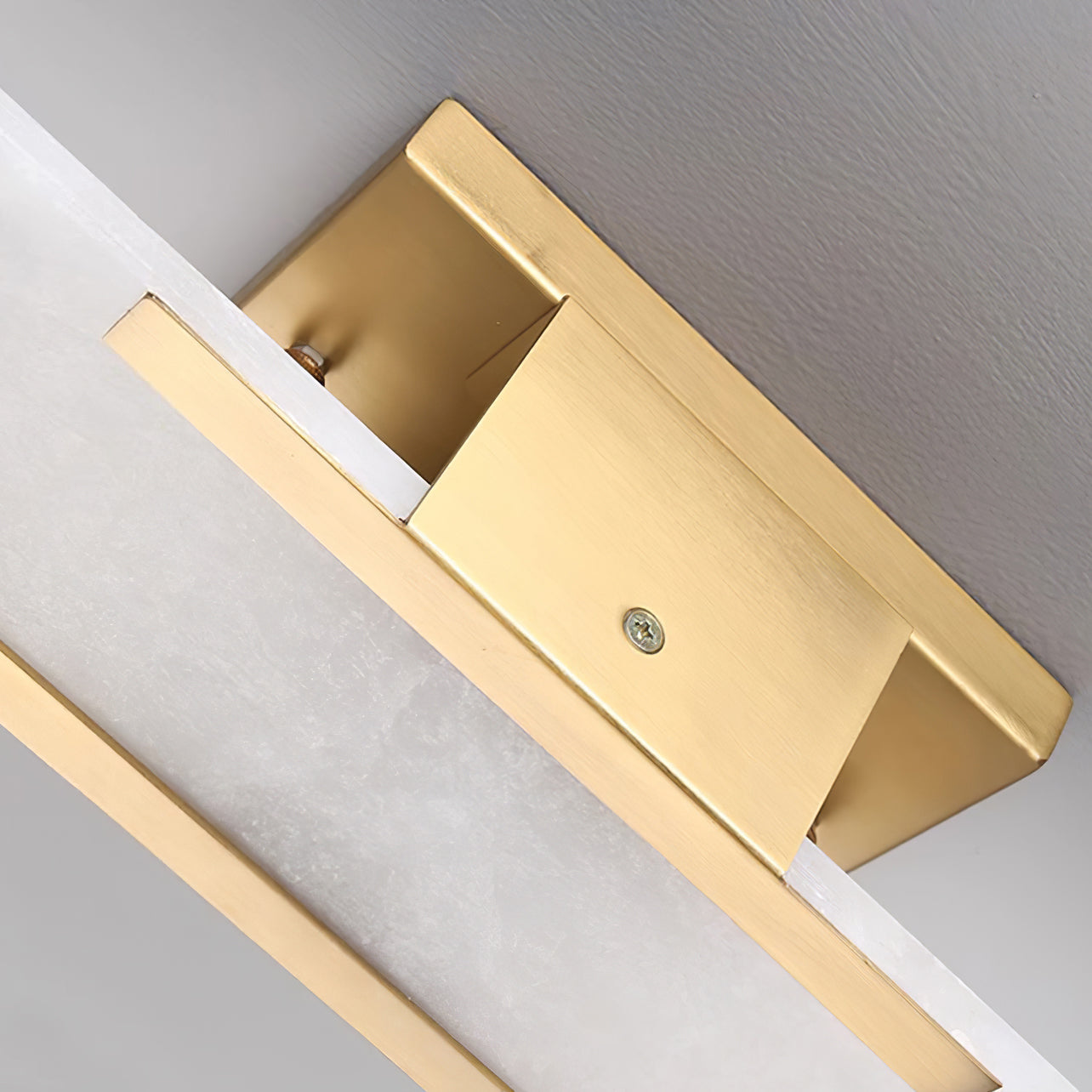 Living Room Wall Light | Elongated Alabaster Design | Ridorn