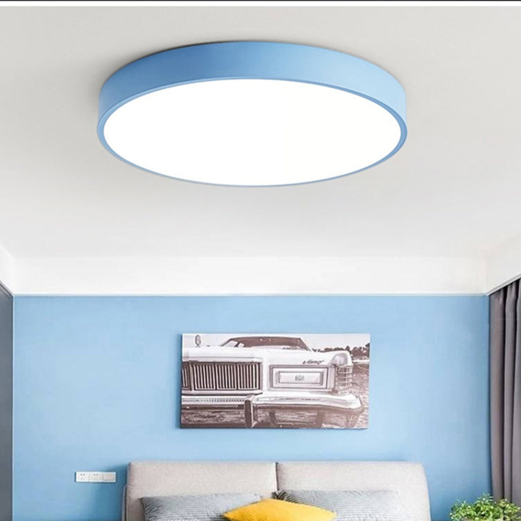Elegante Runde Deckenleuchte mit Warmem LED-Licht | Ridorn