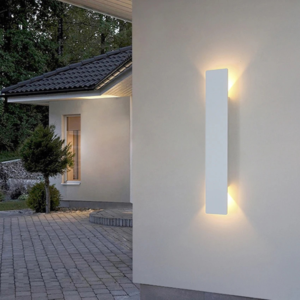 Modern Up Down LED Wall Light | Waterproof Outdoor | Ridorn