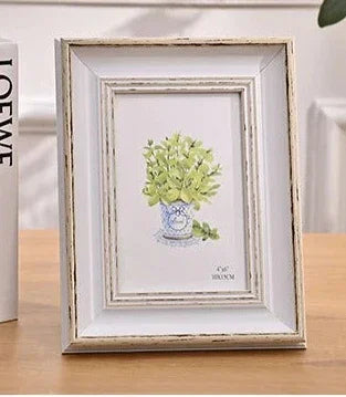 Nolaglen Photo Frame-Frames-Ridorn