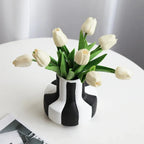 Nolaora Lyrahurst Vase-Vases-Ridorn