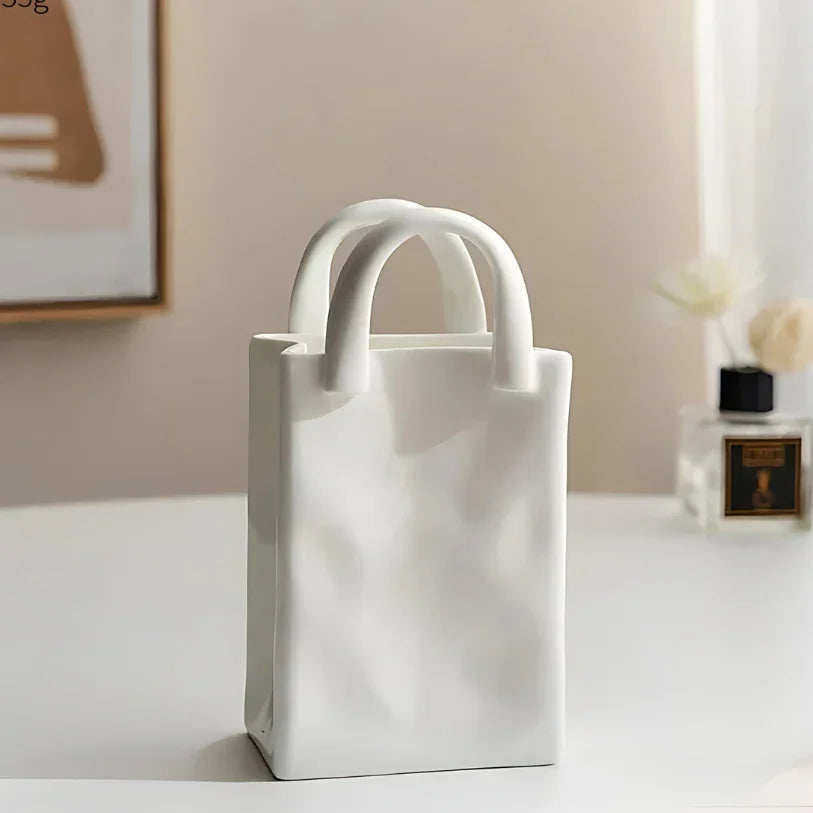 Olavcliff Maefield Handbag Vase-Vases-Ridorn