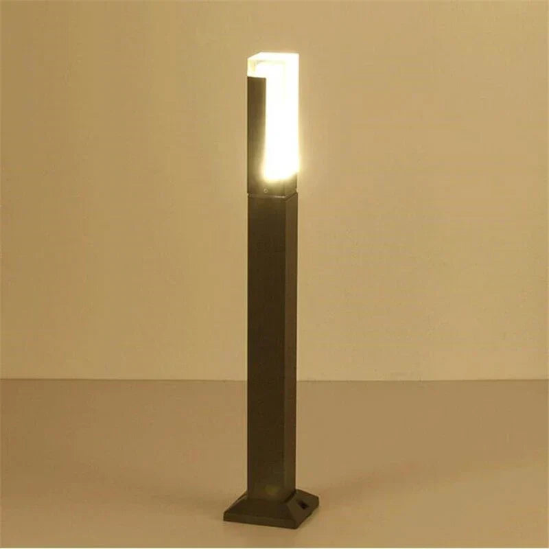 Outdoor LED Garden Lamp, Weatherproof Aluminum Landscape Light for Patio, Terrace & Entrance-Ridorn