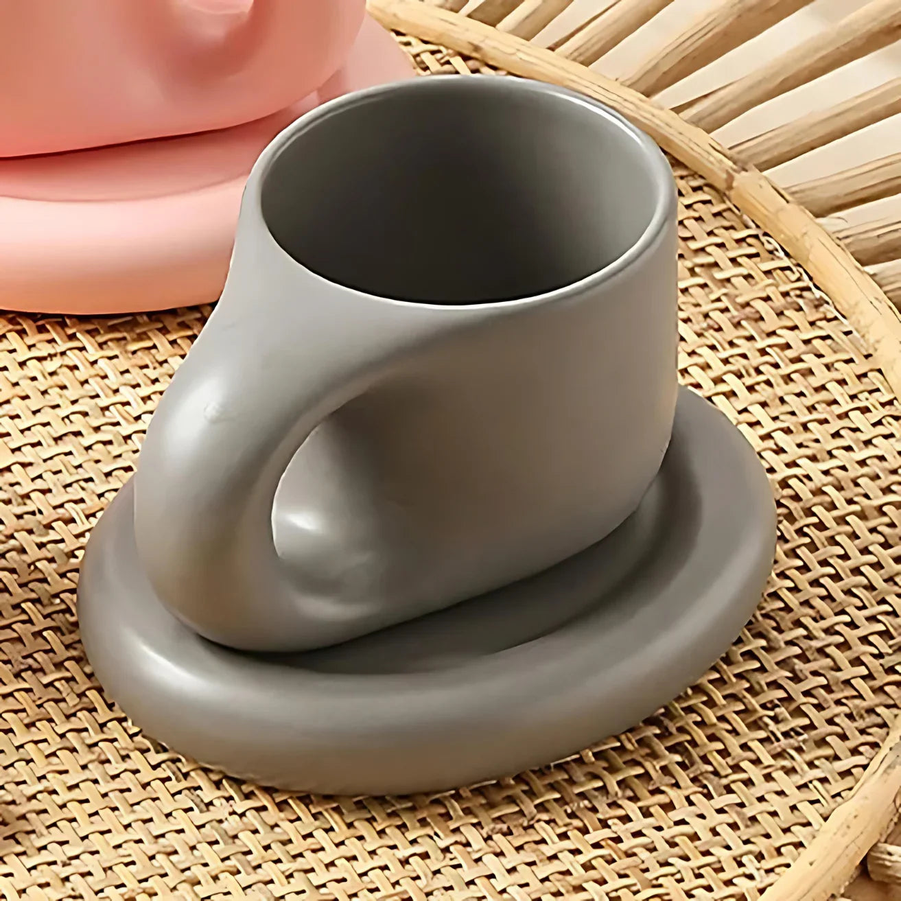 Rhysa Mug-TABLEWARE-Ridorn