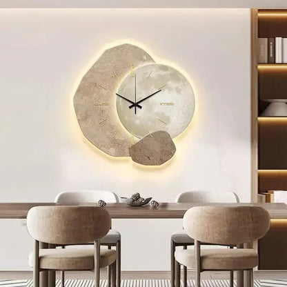 Elegant Wooden Clock with Unique Design - 35 cm Diameter | Ridorn