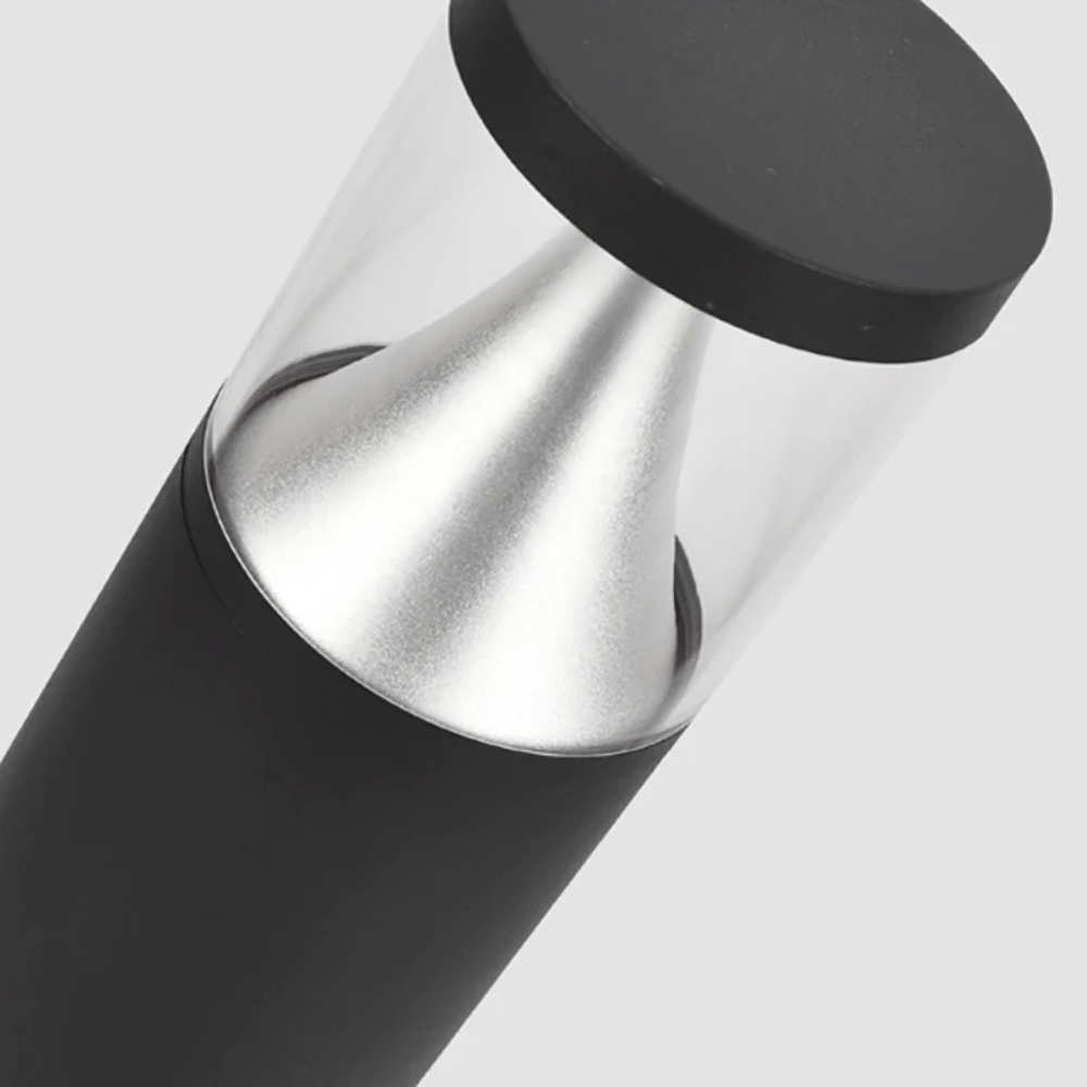 Solvante | Waterproof LED Garden Pathway Light with 1200 | Ridorn