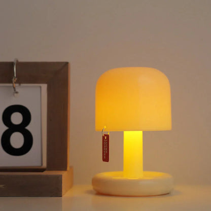Table Lamp | LED Compact USB Rechargeable Lamp | Ridorn