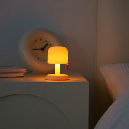 Table Lamp | LED Compact USB Rechargeable Lamp | Ridorn