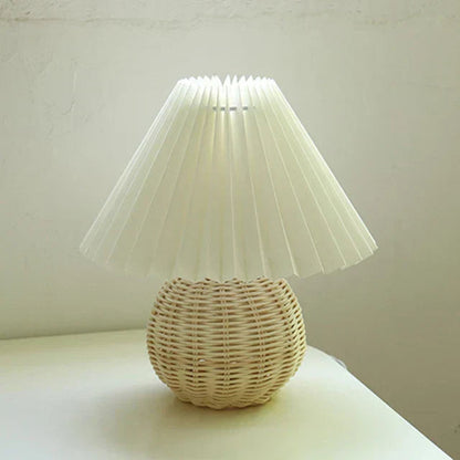 Table Lamp | Pleated Shade | Ridorn