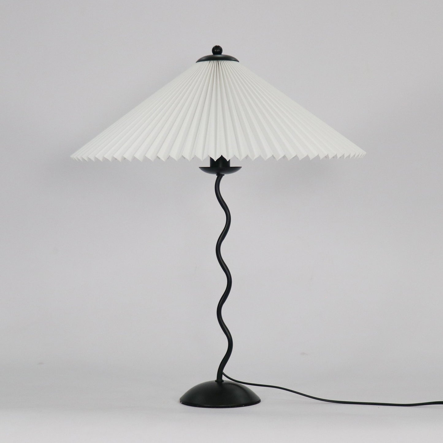 Table Lamp | Pleated Shade | Ridorn