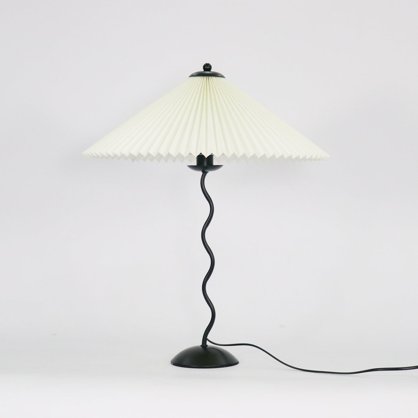 Table Lamp | Pleated Shade | Ridorn