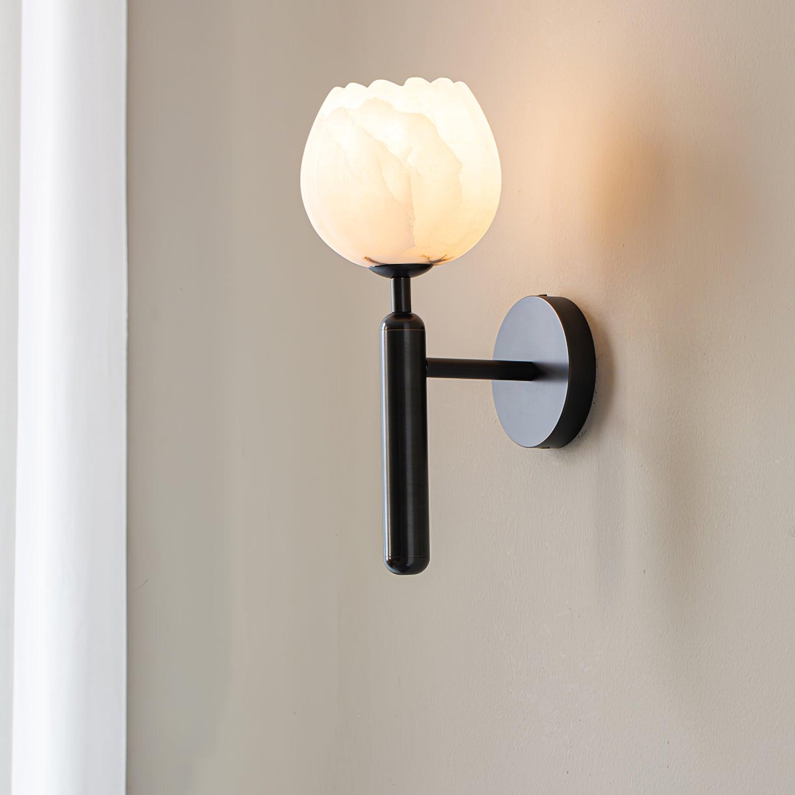 Wall Light Decorative | Brass and Alabaster Fixture | Ridorn