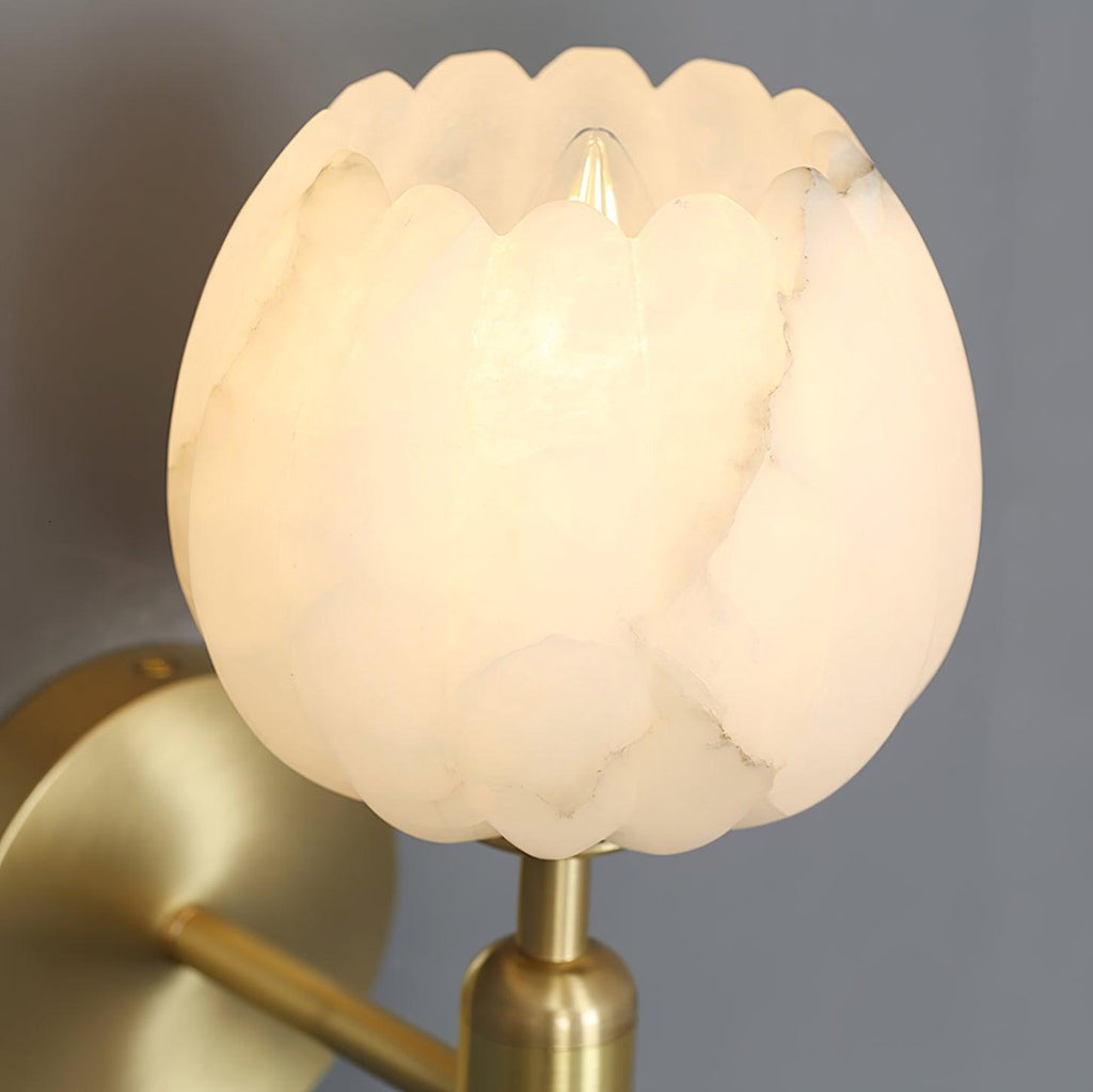 Wall Light Decorative | Brass and Alabaster Fixture | Ridorn