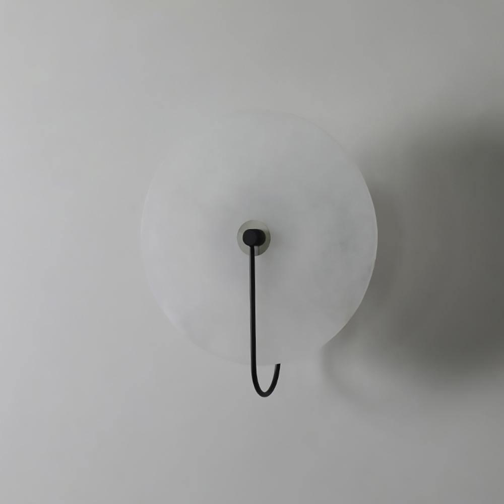 Wall Light Round | LED Alabaster Fixture | Ridorn